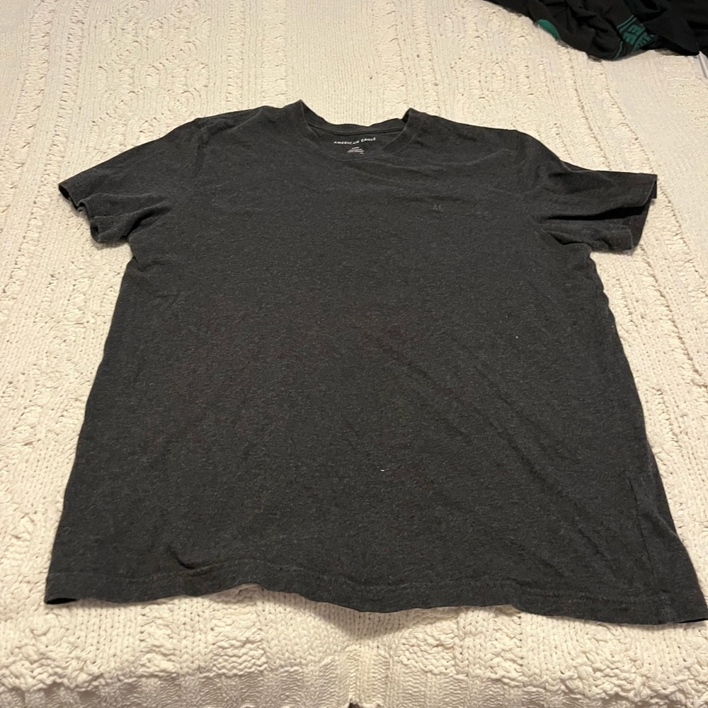 American Eagle mens large grey t-shirt